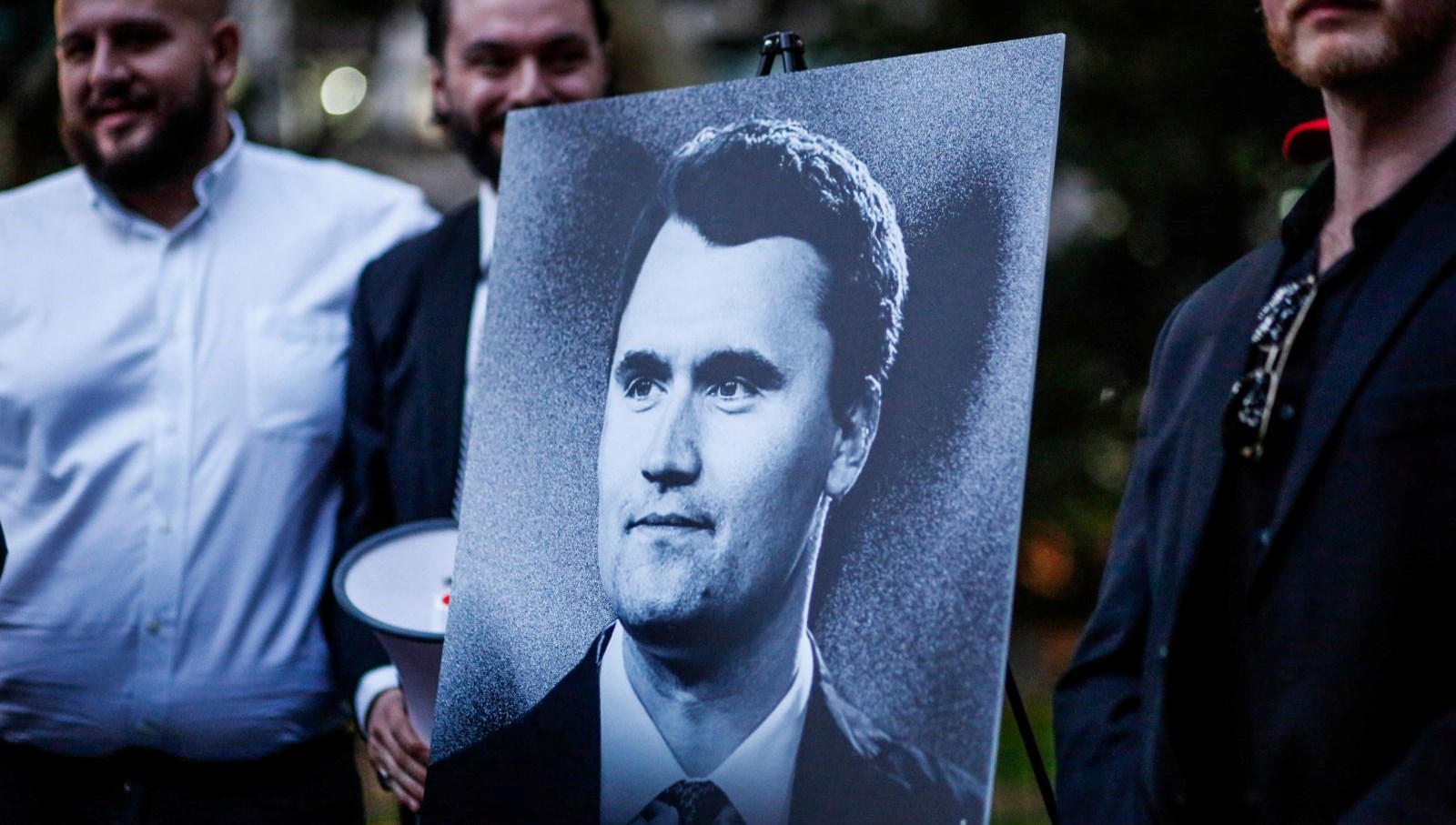 abdde charlie kirk icin anma toreni trump ve musk da katildi d4DqeTNf