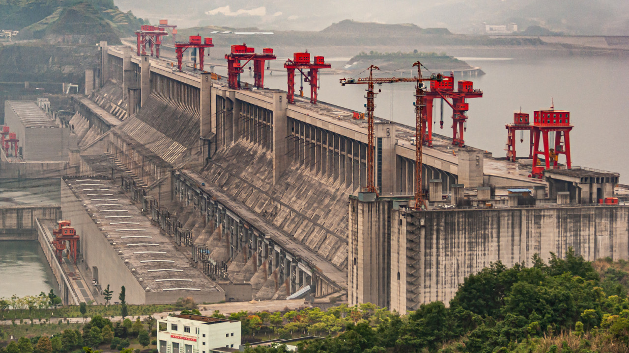 cinin dunyanin donusunu yavaslatan dev yapisi uc bogaz baraji Ci2nqsQZ