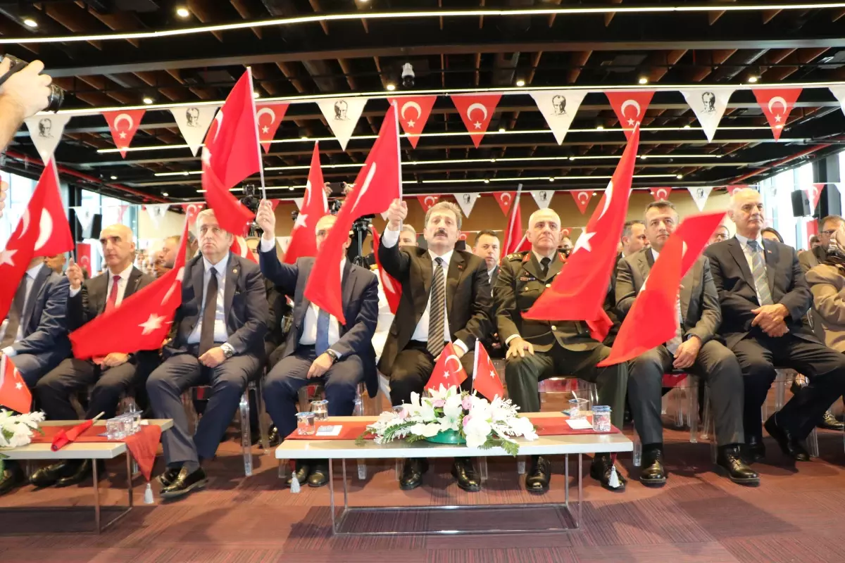 samsundaki torenlere tekerlekli sandalyesiyle katilan 87 yasindaki kore gazisine vefa cYCb2jKf