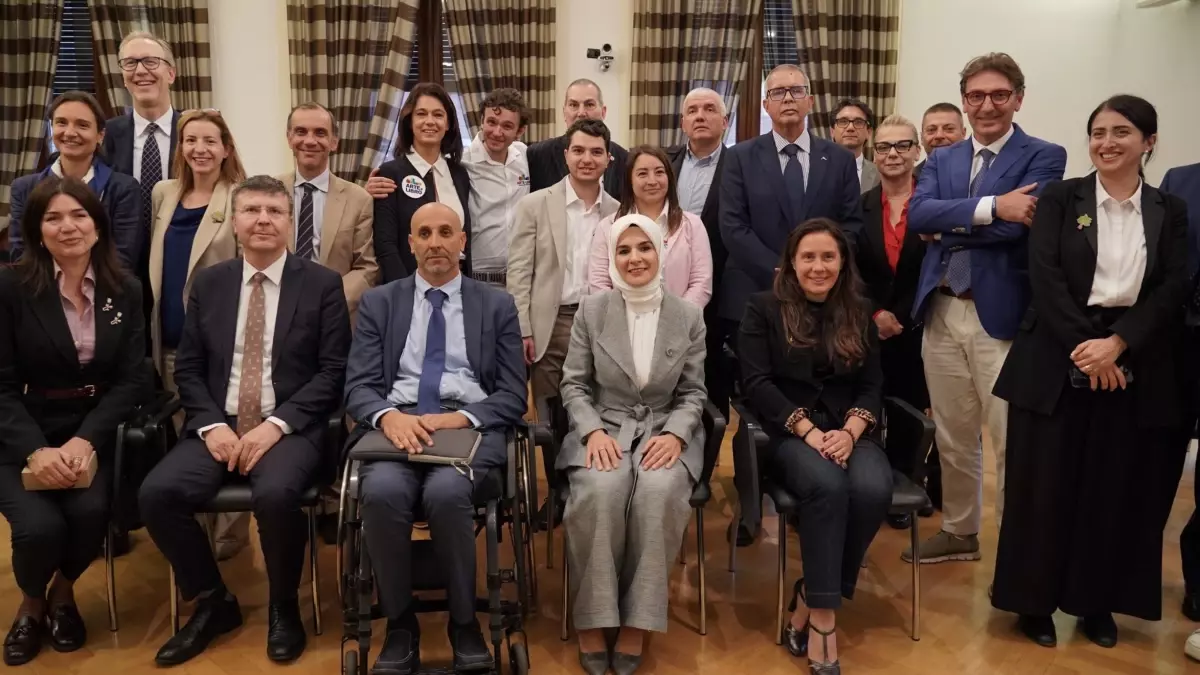 bakan goktas italyada engelli bireyler icin is birligi gorusmeleri yapti 7ZQs8LuV.jpg