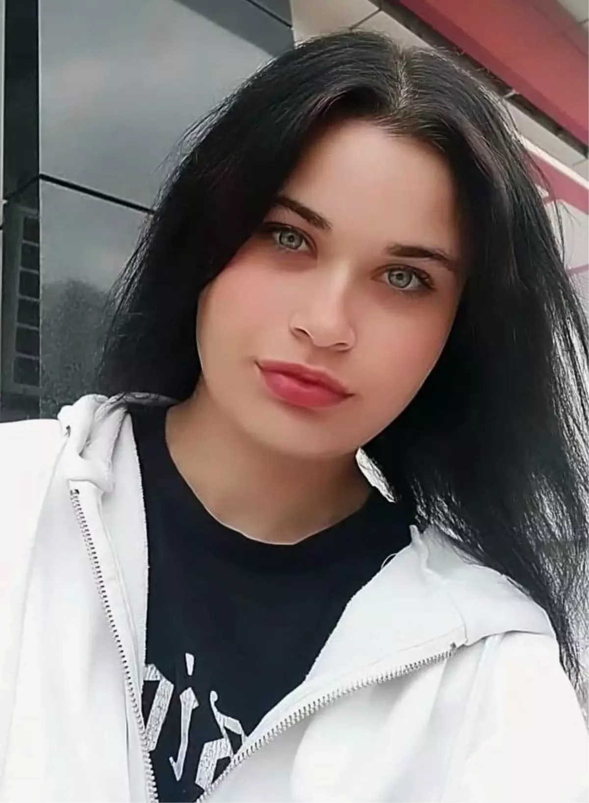 bursada ortadan kaybolan 19 yasindaki nafiye a bulundu V24FPZAX.jpg