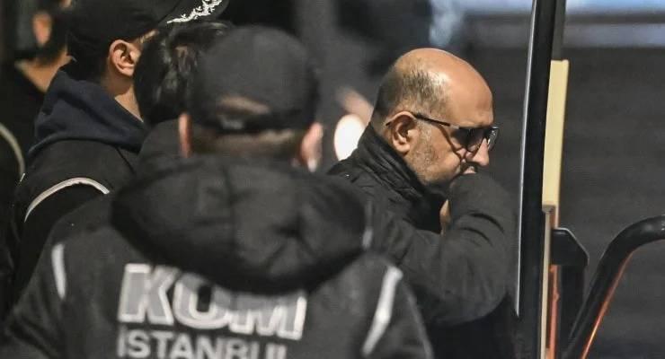 chpden aziz ihsan aktas iddianamesi raporu savciligin etkin donem dedigi surecte aktas tbmm yargitay ve akpli belediyelerden ihale aldi 57WzGlCb.jpg