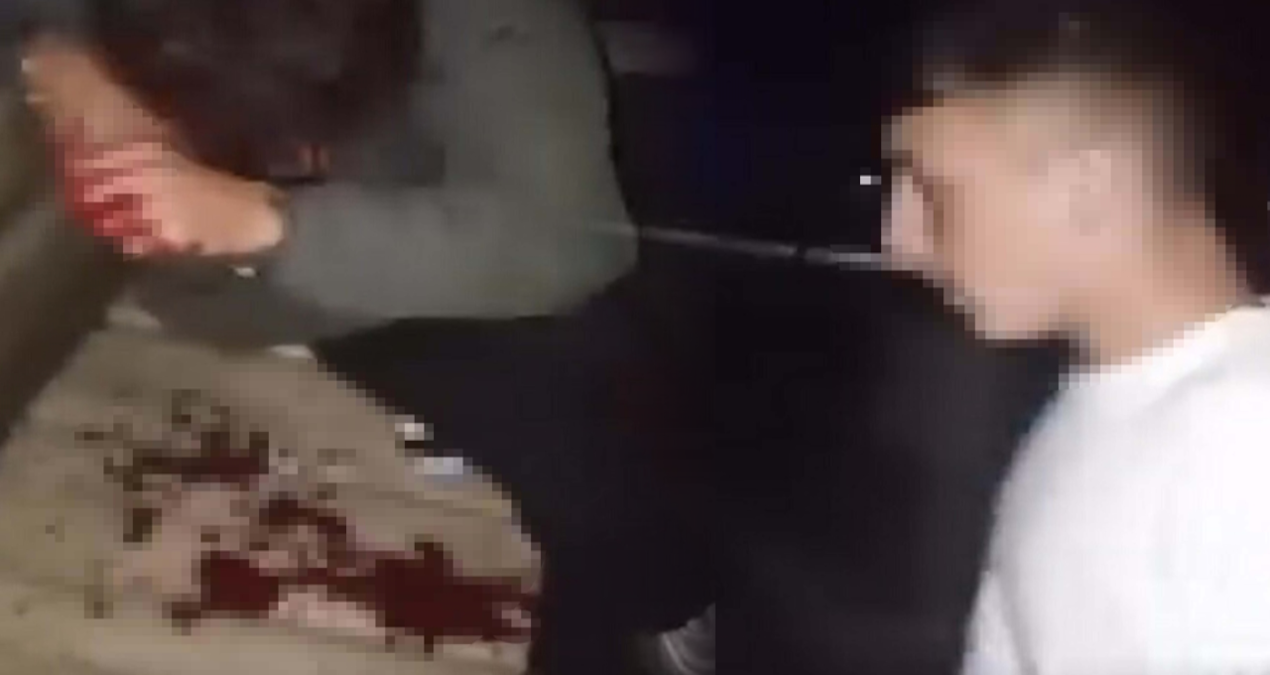 lise ogrencisi okul arkadasina saldirip o anlari kaydetti vrtTmhqy