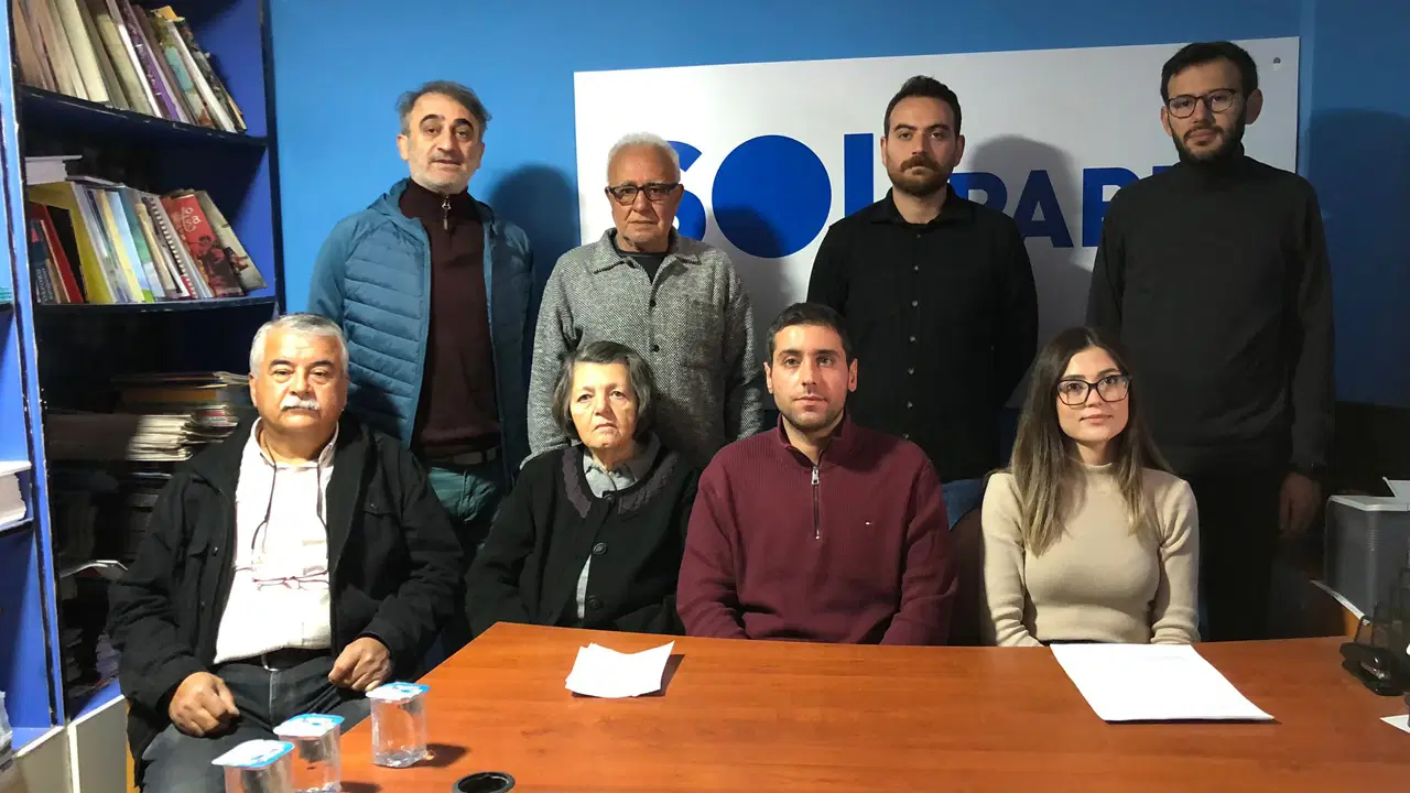 sol parti eskisehirden cagri beylikovayi emperyalistlere teslim etmeyecegiz C3tKlFWk.jpg