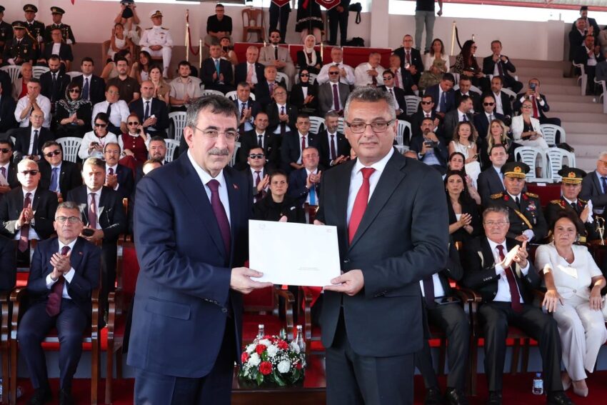 Cevdet yilmaz kibris baris harekatinin 52 yil donumu torenlerine katildi hbdX7gqb