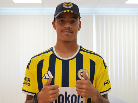 Fenerbahcenin yeni transferi greenwood istanbula geldi trvhELaY
